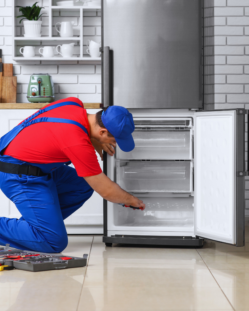 Common Refrigerator Problems We Fix in Los Angeles